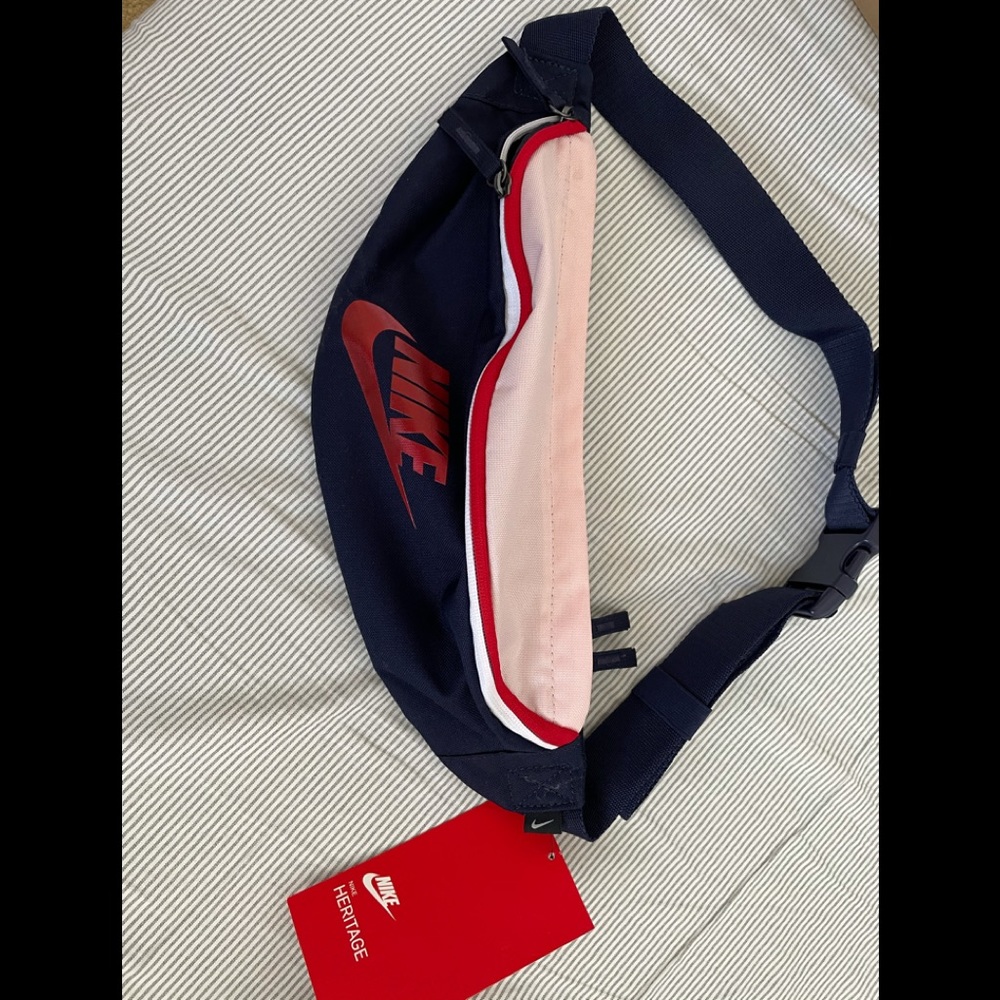 Nike crossbody sling bag!
